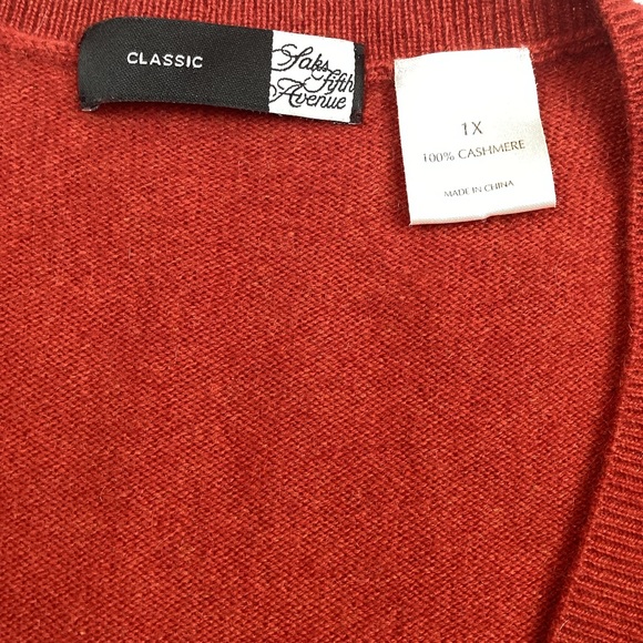Saks 5th Avenue Classic Cashmere Sweater Amber - Picture 10 of 11